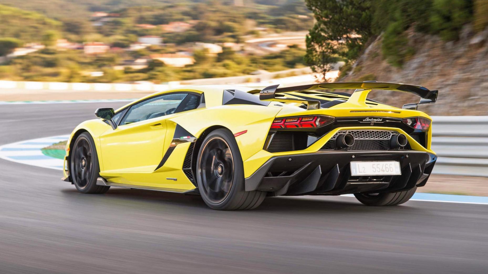 Best Of - Vitesse - 07 - Lambo Aventador SVJ