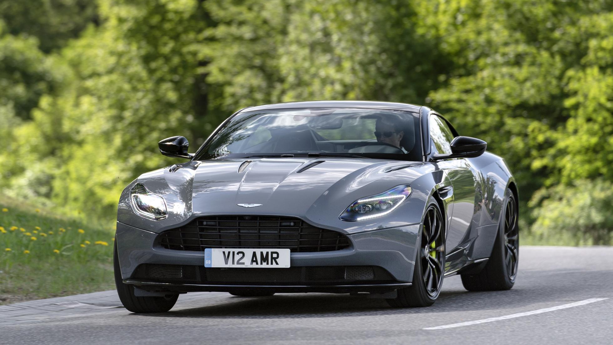 Aston Martin DB11